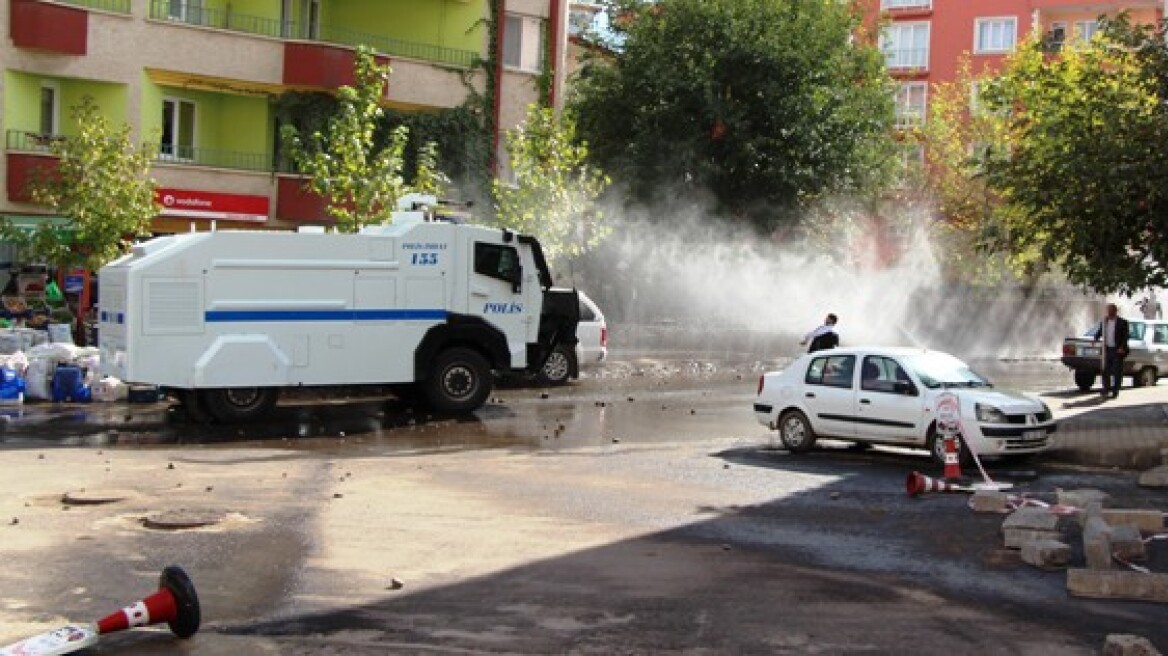 Nεκροί αστυνομικοί σε επίθεση στην ανατολική Τουρκία